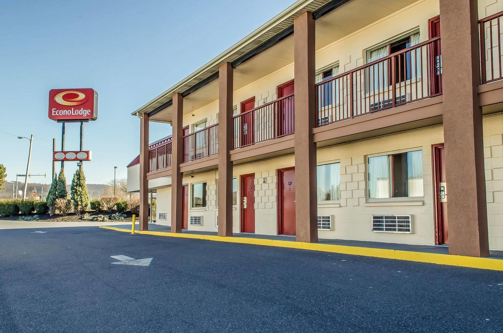 Econo Lodge Northeast Reading Extérieur photo